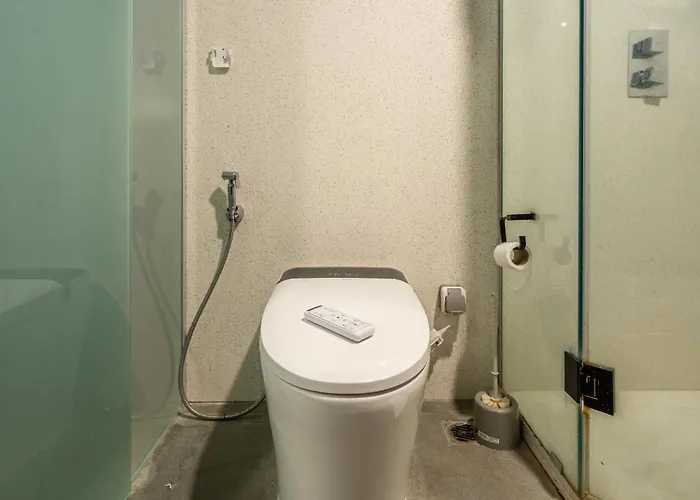 アパート Aster - Stylish Loft With Rooftop Pool & Sauna