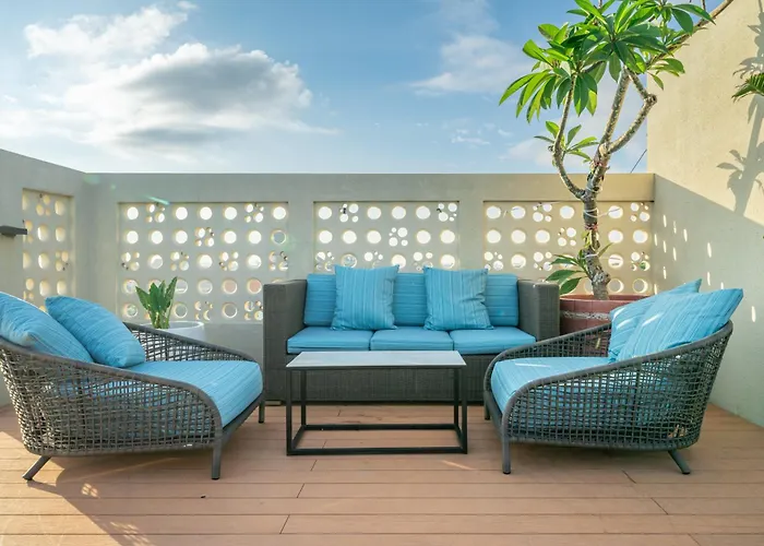 アパート Aster - Stylish Loft With Rooftop Pool & Sauna