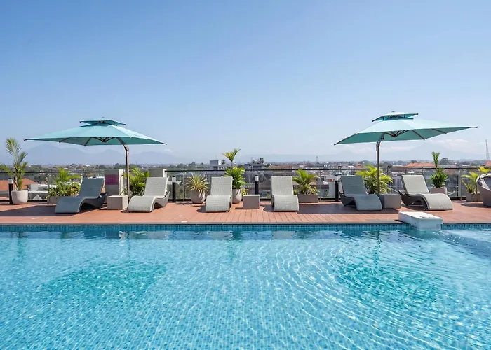 アパート Aster - Stylish Loft With Rooftop Pool & Sauna *