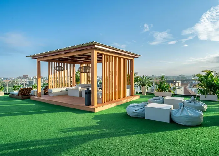 Aster - Stylish Loft With Rooftop Pool & Sauna アパート *